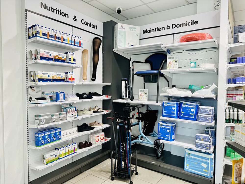 Pharmacie de Bellignat officine (10) Pharmacie de Bellignat officine (10)